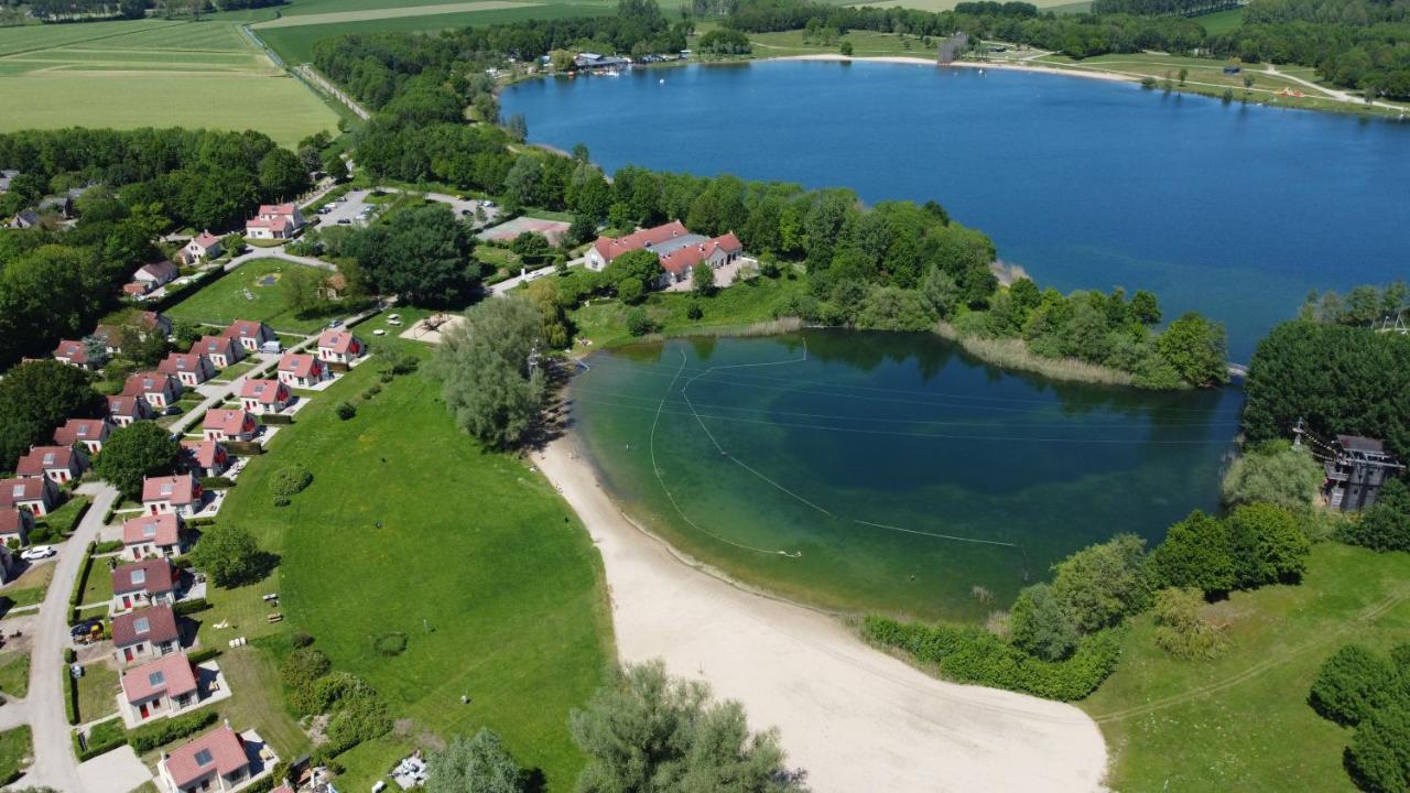 Vakantiepark 'T Broeckhuys Hotel Ewijk Luaran gambar