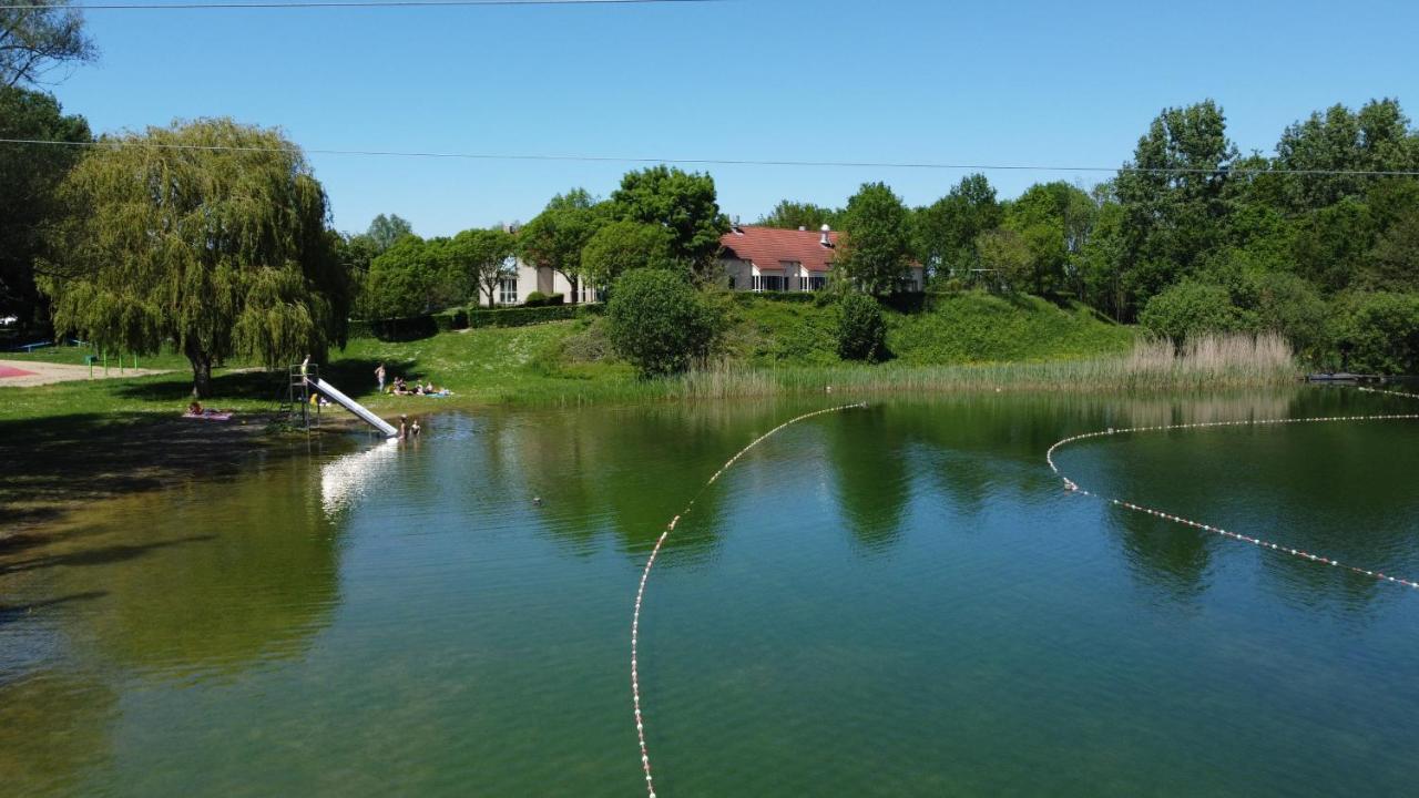 Vakantiepark 'T Broeckhuys Hotel Ewijk Luaran gambar