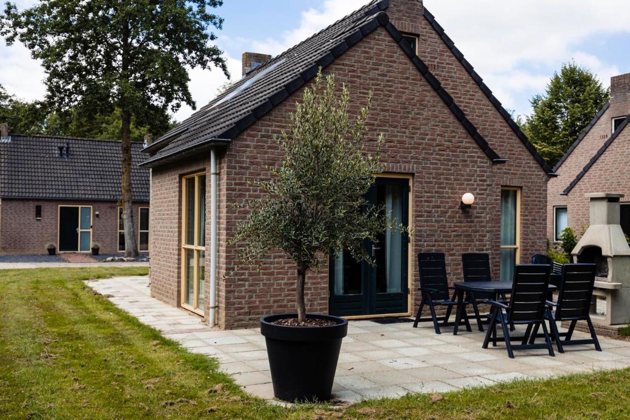Vakantiepark 'T Broeckhuys Hotel Ewijk Luaran gambar